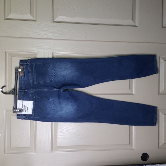 NWT Kendall & Kylie Kontouring Mid Rise Skinny Blue Jeans Size 13/14 - Picture 8 of 12